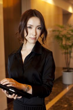 黑帮大佬和我的365天第一季完整视频第一部